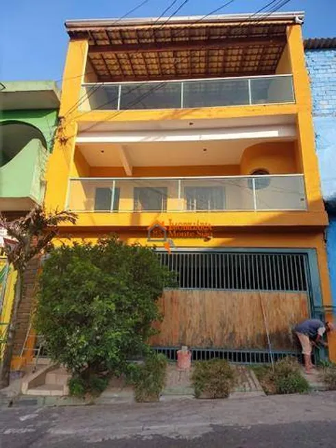 Foto 1 de Sobrado com 3 Quartos à venda, 300m² em Jardim Leblon, Guarulhos