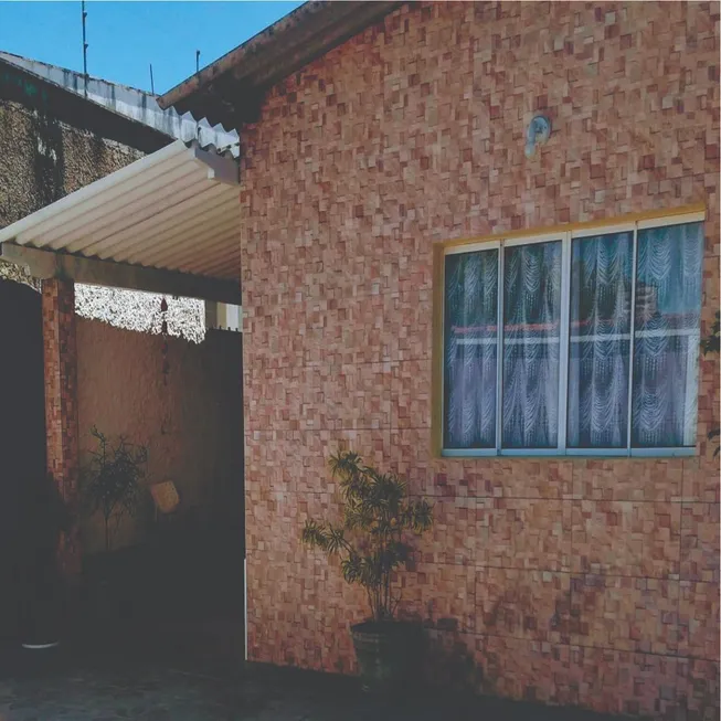 Foto 1 de Casa com 1 Quarto à venda, 68m² em Estancia Antonio Novaes, Peruíbe