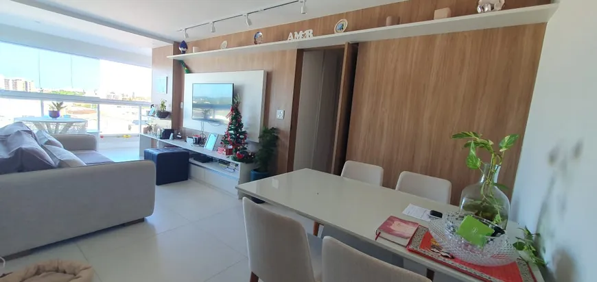 Foto 1 de Apartamento com 2 Quartos à venda, 80m² em Pitangueiras, Lauro de Freitas