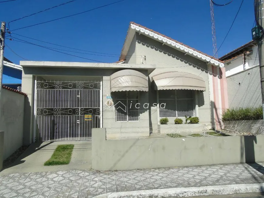 Foto 1 de Casa com 4 Quartos para venda ou aluguel, 221m² em Vila Resende, Caçapava