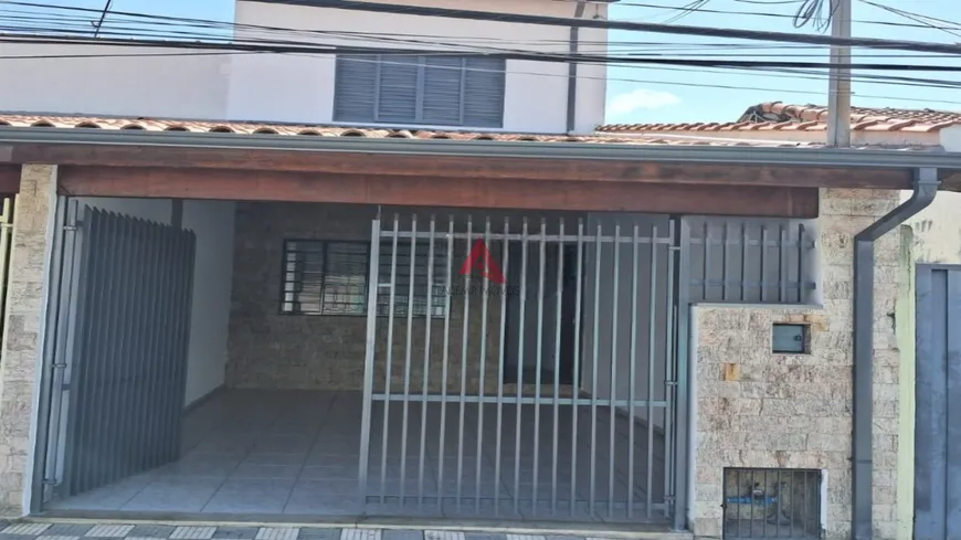 Foto 1 de Casa com 2 Quartos à venda, 100m² em Parque Itamarati, Jacareí