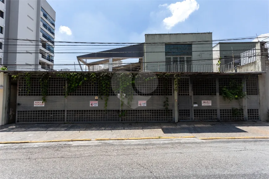 Foto 1 de Prédio Comercial para alugar, 1700m² em Vila Romana, São Paulo