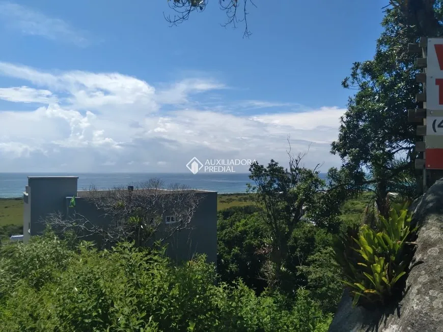 Foto 1 de Lote/Terreno à venda, 448m² em Praia da Gamboa, Garopaba