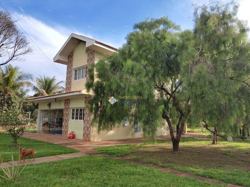 Foto 1 de Fazenda/Sítio com 3 Quartos à venda, 350m² em Chácara Recreio Nossa Senhora do Líbano Zona Rural , São José do Rio Preto