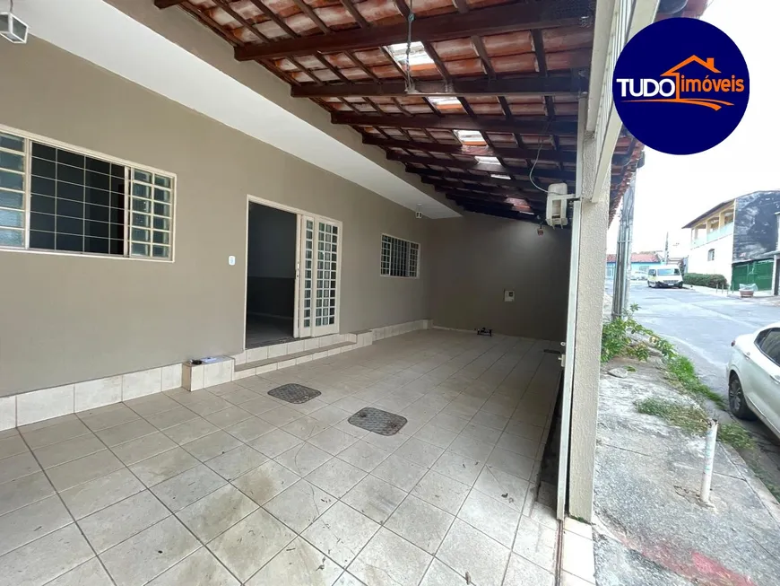 Foto 1 de Casa com 5 Quartos à venda, 150m² em Candangolândia, Brasília