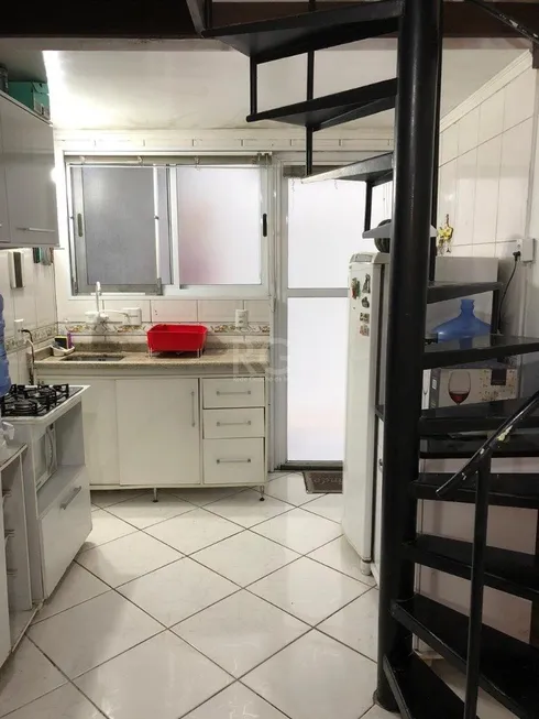 Foto 1 de Kitnet com 1 Quarto à venda, 27m² em Partenon, Porto Alegre