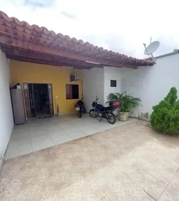 Foto 1 de Casa com 3 Quartos à venda, 70m² em Balneário de Carapebus, Serra