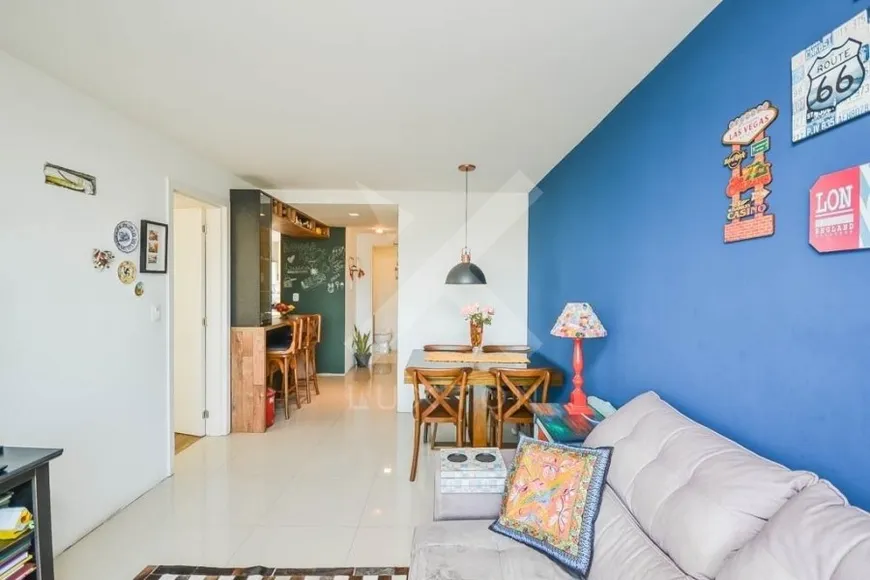Foto 1 de Apartamento com 1 Quarto para venda ou aluguel, 53m² em Petrópolis, Porto Alegre