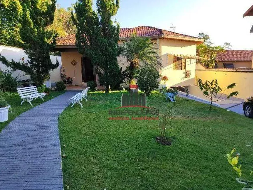 Foto 1 de Casa com 2 Quartos à venda, 187m² em Vila Rangel, São José dos Campos