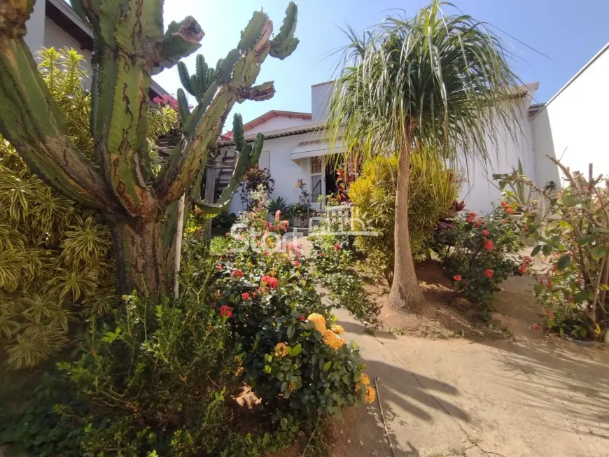 Foto 1 de Casa com 2 Quartos à venda, 110m² em Jardim Antonio Von Zuben, Campinas