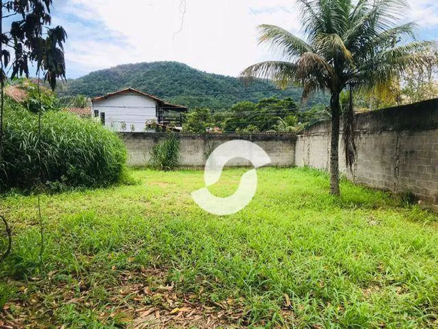 Foto 1 de Lote/Terreno à venda, 180m² em Itaipu, Niterói