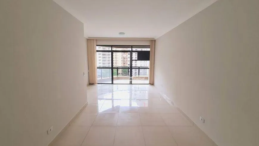 Foto 1 de Apartamento com 3 Quartos para alugar, 115m² em Pitangueiras, Guarujá