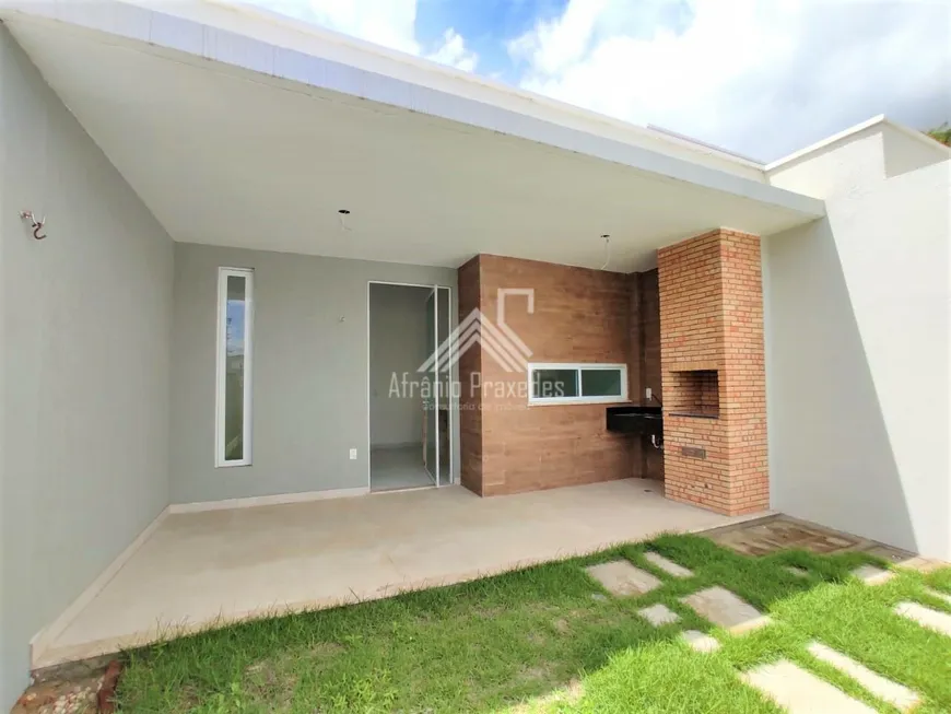 Foto 1 de Casa com 3 Quartos à venda, 93m² em Centro, Eusébio