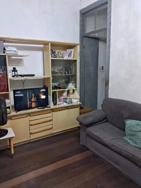 Foto 1 de Casa com 2 Quartos à venda, 85m² em Jardim Botânico, Rio de Janeiro