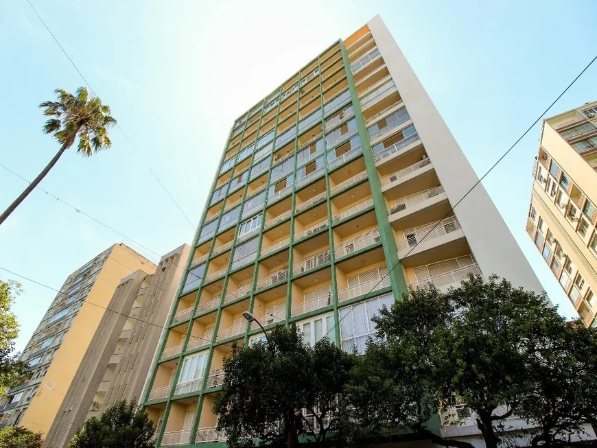 Foto 1 de Apartamento com 4 Quartos à venda, 208m² em Independência, Porto Alegre