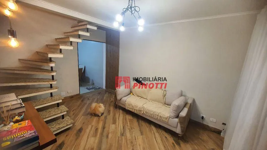 Foto 1 de Sobrado com 3 Quartos à venda, 161m² em Independência, São Bernardo do Campo