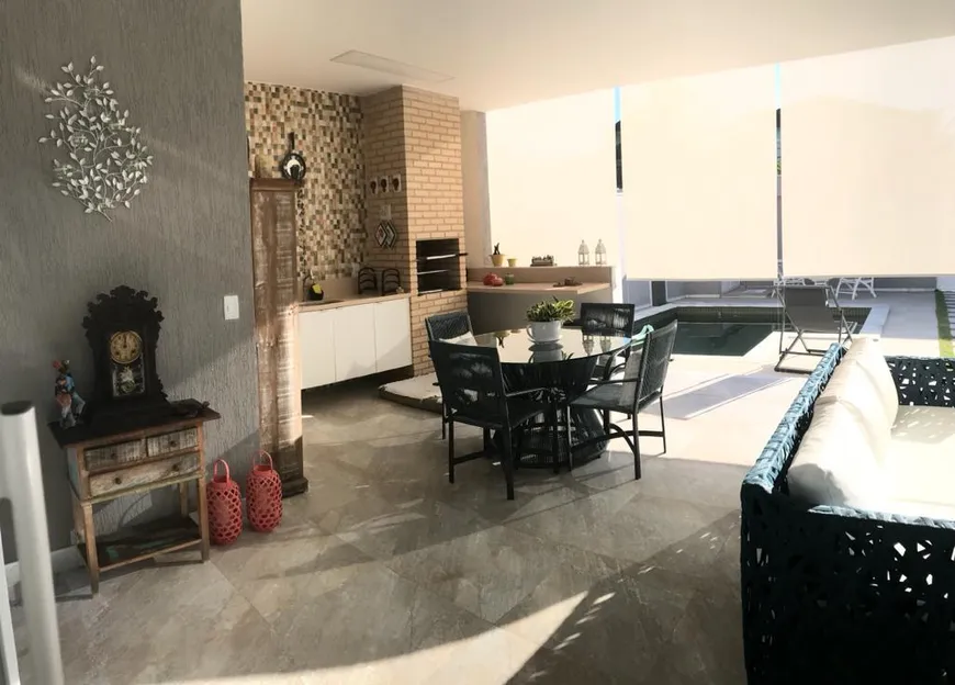 Foto 1 de Casa de Condomínio com 3 Quartos à venda, 260m² em Vargem Pequena, Rio de Janeiro