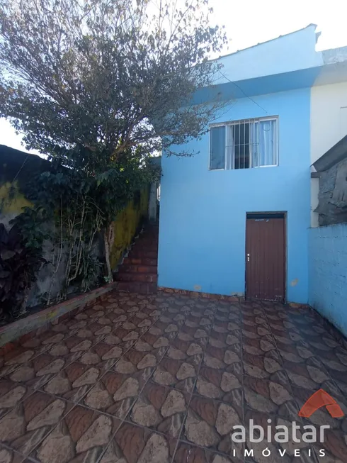 Foto 1 de Casa com 2 Quartos à venda, 70m² em Jardim Santa Tereza, Embu das Artes