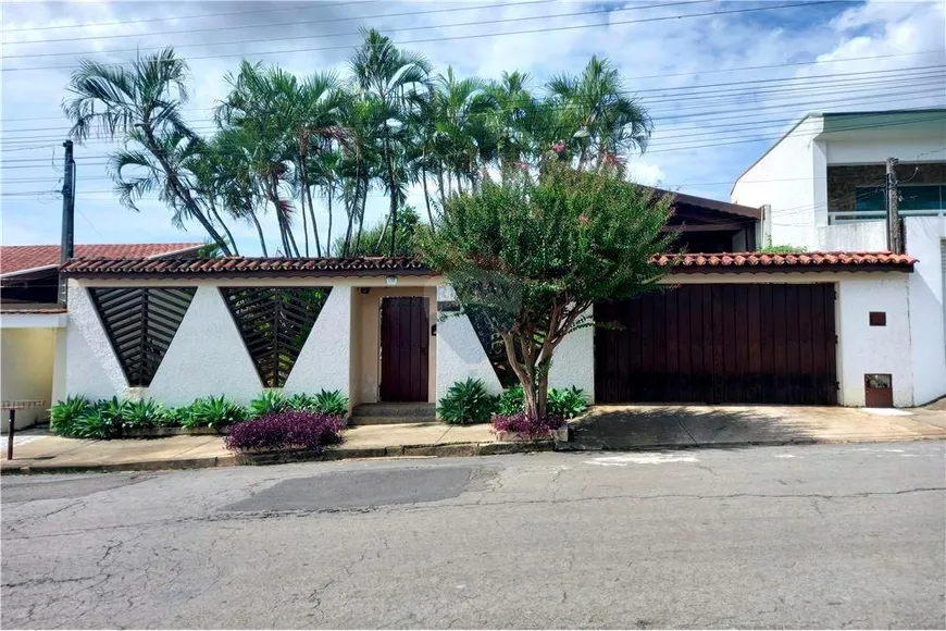 Foto 1 de Casa com 2 Quartos à venda, 213m² em , Espírito Santo do Pinhal