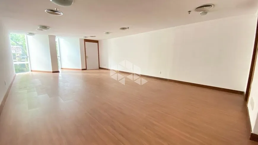 Foto 1 de Sala Comercial à venda, 55m² em Moinhos de Vento, Porto Alegre