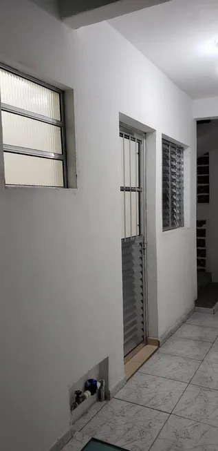 Foto 1 de Kitnet com 1 Quarto para alugar, 17m² em Brás, São Paulo