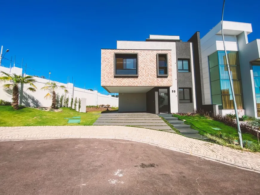 Foto 1 de Casa de Condomínio com 3 Quartos à venda, 250m² em Uberaba, Curitiba