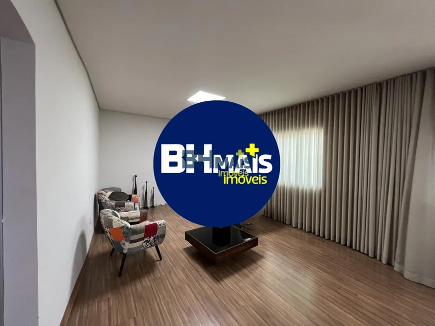 Foto 1 de Casa com 3 Quartos à venda, 250m² em Pindorama, Belo Horizonte