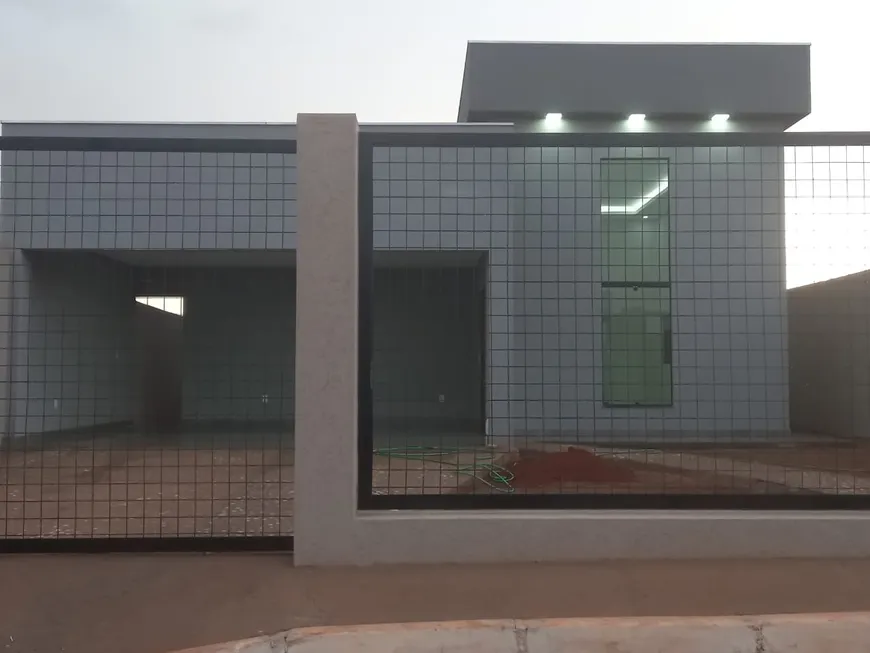 Foto 1 de Casa de Condomínio com 3 Quartos à venda, 400m² em Taguatinga Norte, Brasília