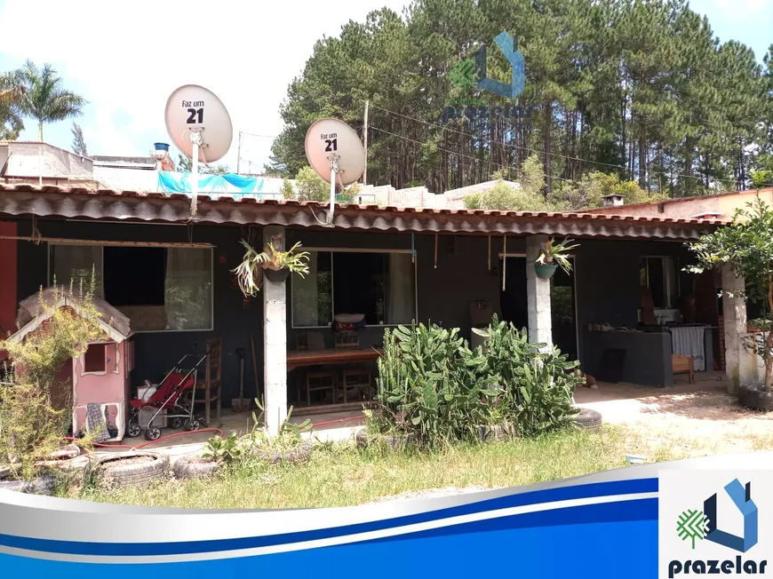 Foto 1 de Fazenda/Sítio com 3 Quartos à venda, 300m² em Dona Catarina, Mairinque