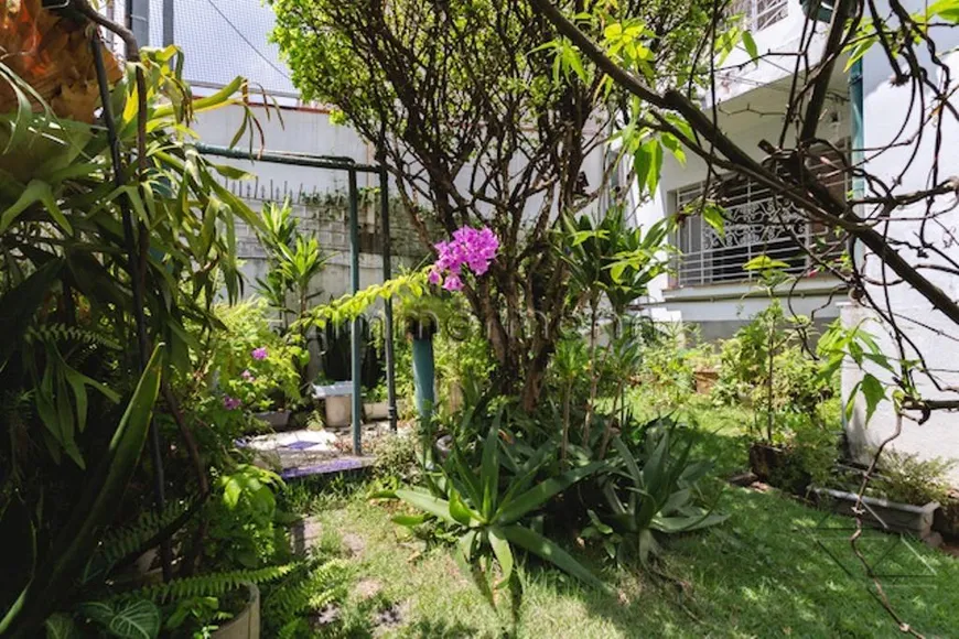 Foto 1 de Casa com 3 Quartos à venda, 210m² em Aclimação, São Paulo