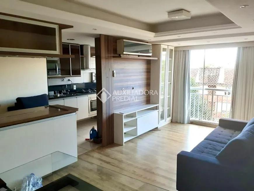 Foto 1 de Apartamento com 3 Quartos à venda, 82m² em Jardim Lindóia, Porto Alegre