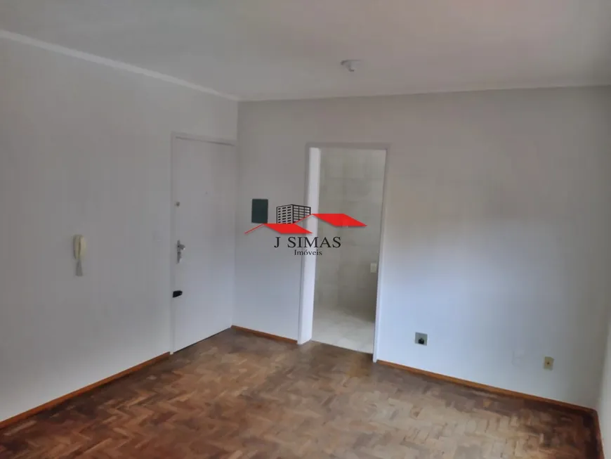 Foto 1 de Apartamento com 1 Quarto à venda, 45m² em Passo da Areia, Porto Alegre