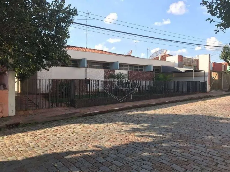 Foto 1 de Casa com 5 Quartos à venda, 342m² em Centro, Araraquara