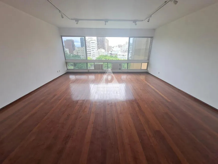 Foto 1 de Apartamento com 3 Quartos à venda, 175m² em Leblon, Rio de Janeiro