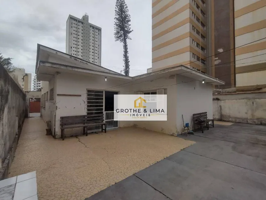 Foto 1 de Casa com 4 Quartos à venda, 258m² em Vila Adyana, São José dos Campos