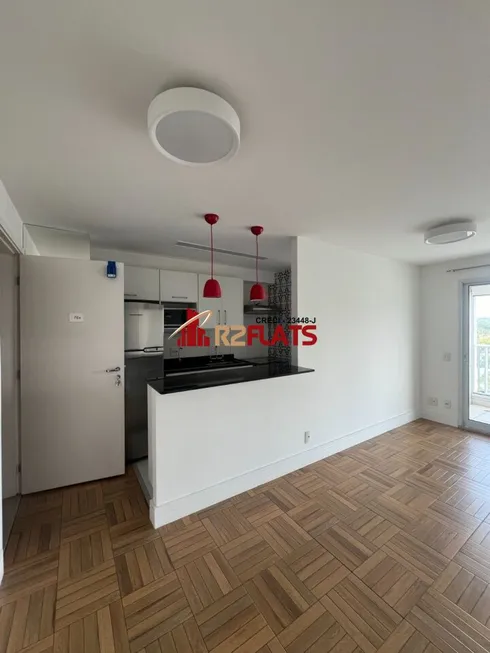 Foto 1 de Flat com 1 Quarto à venda, 49m² em Campo Belo, São Paulo