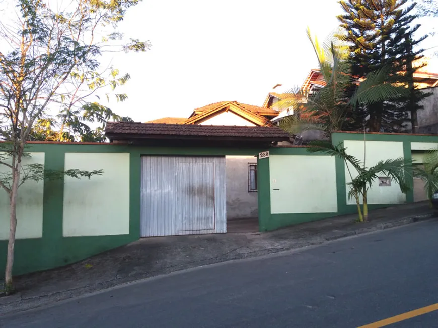 Foto 1 de Kitnet com 1 Quarto para alugar, 36m² em Costa E Silva, Joinville