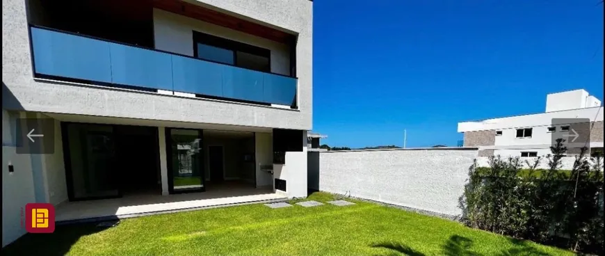 Foto 1 de Casa com 3 Quartos à venda, 216m² em Lagoa da Conceição, Florianópolis