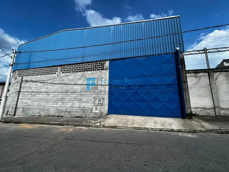 Foto 1 de Galpão/Depósito/Armazém à venda, 715m² em Jardim Rio Negro, Itaquaquecetuba