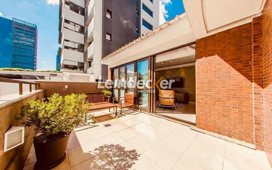 Foto 1 de Apartamento com 3 Quartos à venda, 181m² em Auxiliadora, Porto Alegre