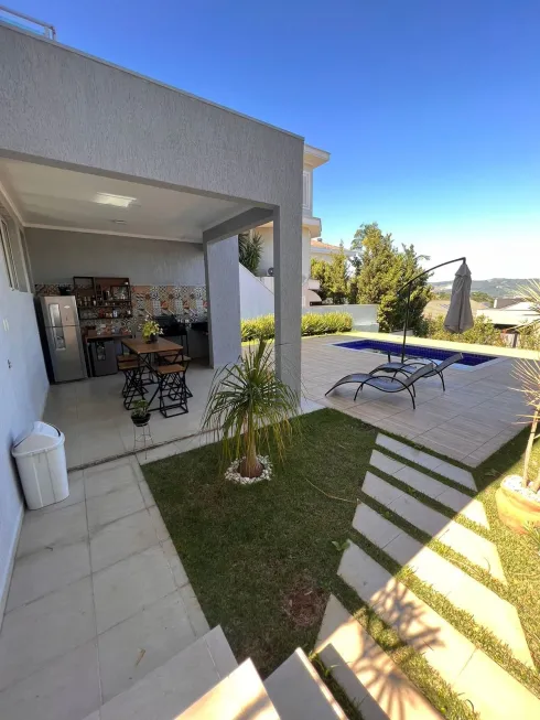 Foto 1 de Casa de Condomínio com 3 Quartos para alugar, 223m² em Valville, Santana de Parnaíba