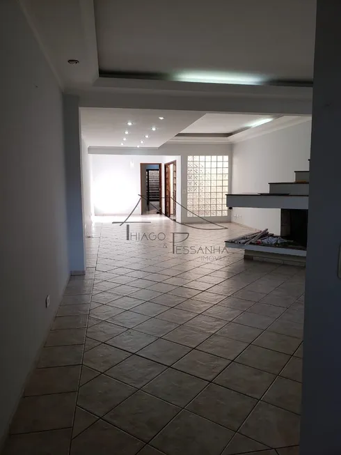 Foto 1 de Casa de Condomínio com 4 Quartos à venda, 300m² em Jardim da Glória, São Paulo