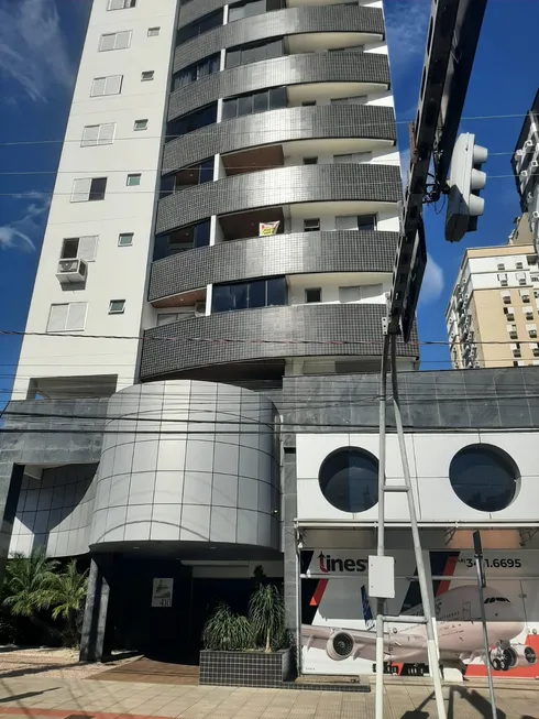 Foto 1 de Apartamento com 2 Quartos à venda, 70m² em Centro, Criciúma