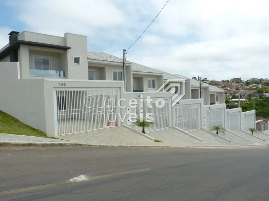 Foto 1 de Sobrado com 3 Quartos à venda, 95m² em Oficinas, Ponta Grossa