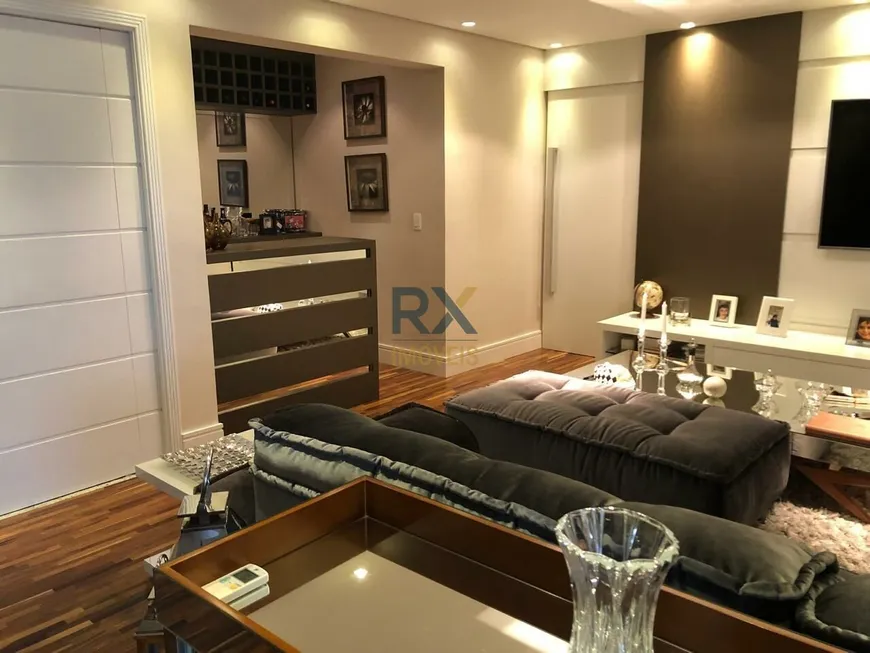 Foto 1 de Apartamento com 3 Quartos à venda, 168m² em Água Branca, São Paulo