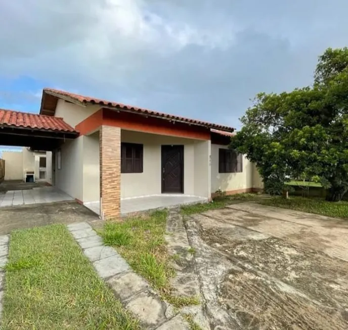 Foto 1 de Casa com 3 Quartos à venda, 128m² em Jardim Beira-Mar, Capão da Canoa