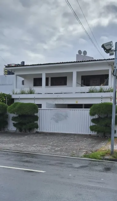 Foto 1 de Casa com 5 Quartos para alugar, 310m² em Bessa, João Pessoa