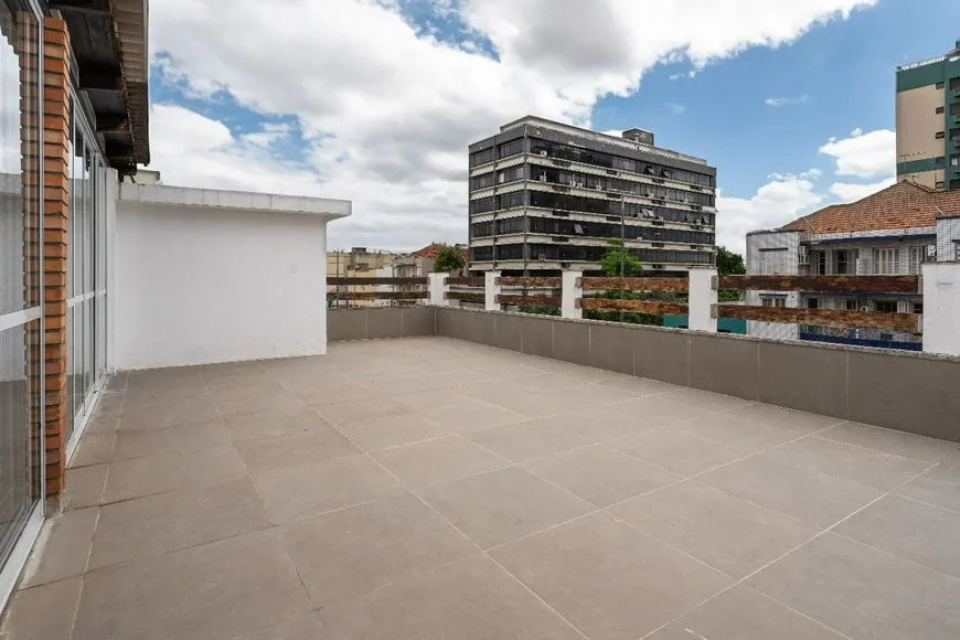 Foto 1 de Cobertura com 3 Quartos à venda, 216m² em São João, Porto Alegre