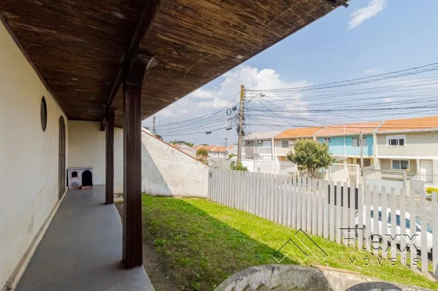 Foto 1 de Casa com 3 Quartos à venda, 206m² em Uberaba, Curitiba