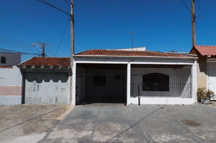Foto 1 de Casa com 5 Quartos à venda, 154m² em Xaxim, Curitiba